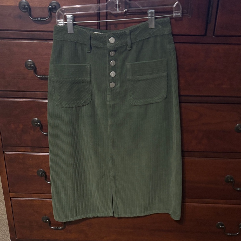 Anthropologie green cordorouy skirt